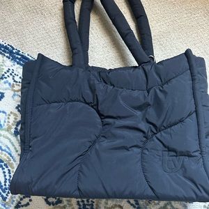Puff tote